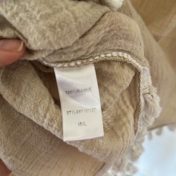 Tuckernuck Katie Caftan in Sand with Pom Poms – Lightweight Ramie M/L  De - Picture 6 of 8